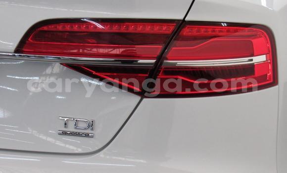 Nunua Ilio tumika Audi A8 White Gari ndani ya Blantyre nchini Malawi Nunua Ilio tumika Audi A8 White Gari ndani ya Blantyre nchini Malawi