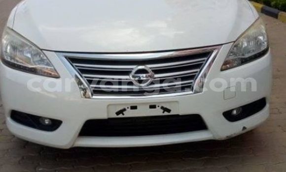Acheter Occasion Voiture Nissan Bluebird Sylphy Blanc à Lilongwe, Malawi Acheter Occasion Voiture Nissan Bluebird Sylphy Blanc à Lilongwe, Malawi