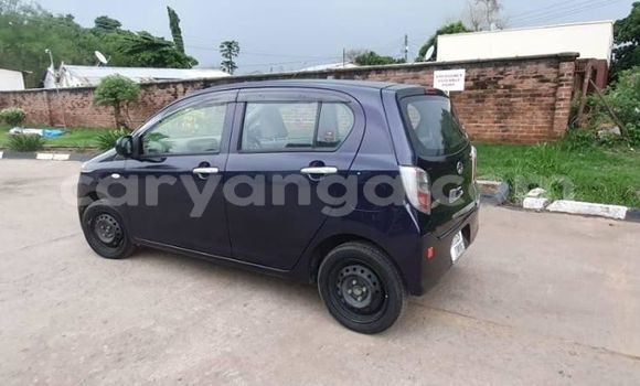 Acheter Occasion Voiture Daihatsu Mira Noir à Lilongwe, Malawi Acheter Occasion Voiture Daihatsu Mira Noir à Lilongwe, Malawi