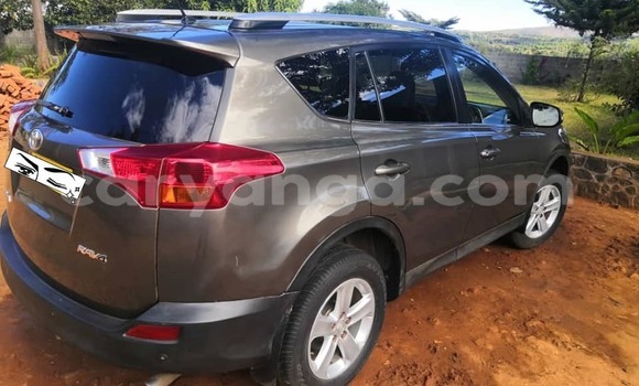 Acheter Occasion Voiture Toyota RAV4 Marron à Blantyre, Malawi Acheter Occasion Voiture Toyota RAV4 Marron à Blantyre, Malawi