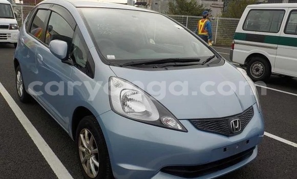 Buy Used Honda FIT Blue Car in Blantyre in Malawi Buy Used Honda FIT Blue Car in Blantyre in Malawi
