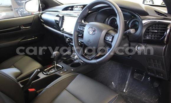 Nunua Ilio tumika Toyota Hilux Red Gari ndani ya Blantyre nchini Malawi Nunua Ilio tumika Toyota Hilux Red Gari ndani ya Blantyre nchini Malawi