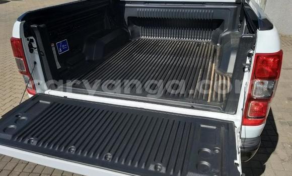 Nunua Ilio tumika Ford Ranger White Gari ndani ya Blantyre nchini Malawi Nunua Ilio tumika Ford Ranger White Gari ndani ya Blantyre nchini Malawi