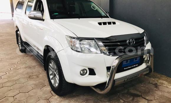 Nunua Ilio tumika Toyota Hilux White Gari ndani ya Chitipa nchini Chitipa Nunua Ilio tumika Toyota Hilux White Gari ndani ya Chitipa nchini Chitipa