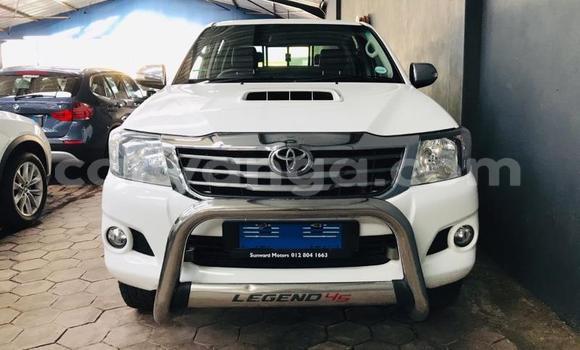 Nunua Ilio tumika Toyota Hilux White Gari ndani ya Chitipa nchini Chitipa Nunua Ilio tumika Toyota Hilux White Gari ndani ya Chitipa nchini Chitipa