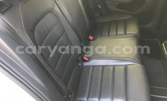 Nunua Ilio tumika Volkswagen Golf GTI White Gari ndani ya Blantyre nchini Malawi Nunua Ilio tumika Volkswagen Golf GTI White Gari ndani ya Blantyre nchini Malawi