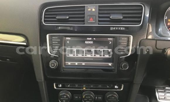 Nunua Ilio tumika Volkswagen Golf GTI White Gari ndani ya Blantyre nchini Malawi Nunua Ilio tumika Volkswagen Golf GTI White Gari ndani ya Blantyre nchini Malawi