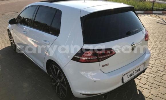 Nunua Ilio tumika Volkswagen Golf GTI White Gari ndani ya Blantyre nchini Malawi Nunua Ilio tumika Volkswagen Golf GTI White Gari ndani ya Blantyre nchini Malawi