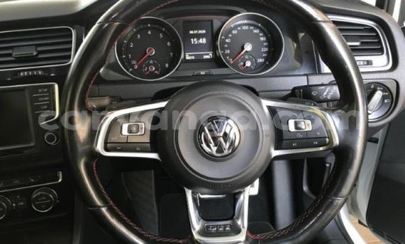 Nunua Ilio tumika Volkswagen Golf GTI White Gari ndani ya Blantyre nchini Malawi Nunua Ilio tumika Volkswagen Golf GTI White Gari ndani ya Blantyre nchini Malawi