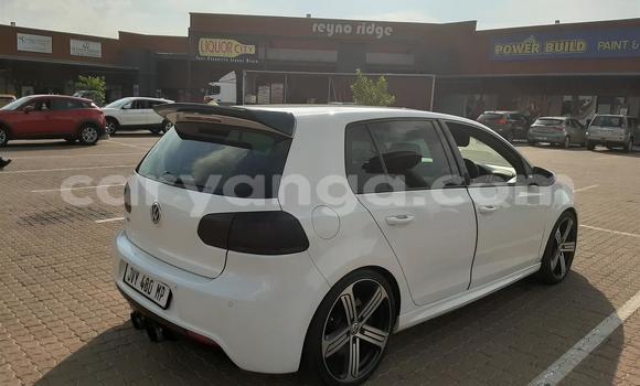 Buy Used Volkswagen Golf R White Car in Lilongwe in Malawi Buy Used Volkswagen Golf R White Car in Lilongwe in Malawi