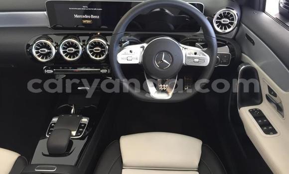 Buy Used Mercedes‒Benz 250 Black Car in Import - Dubai in Malawi Buy Used Mercedes‒Benz 250 Black Car in Import - Dubai in Malawi