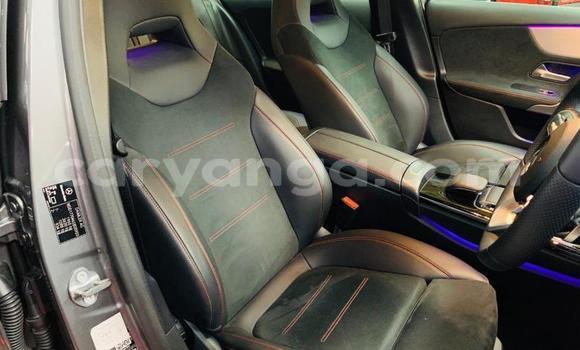 Buy Used Mercedes‒Benz 250 Silver Car in Import - Dubai in Malawi Buy Used Mercedes‒Benz 250 Silver Car in Import - Dubai in Malawi