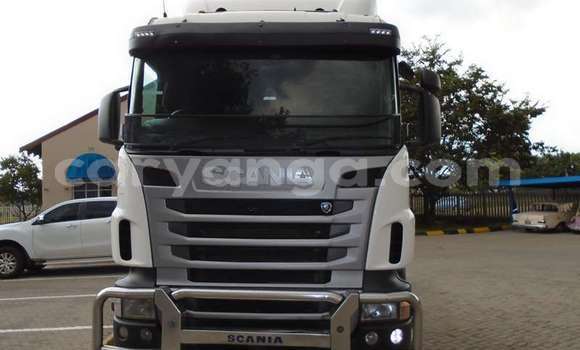 Nunua Ilio tumika Scania R420 White Lori ndani ya Blantyre nchini Malawi Nunua Ilio tumika Scania R420 White Lori ndani ya Blantyre nchini Malawi