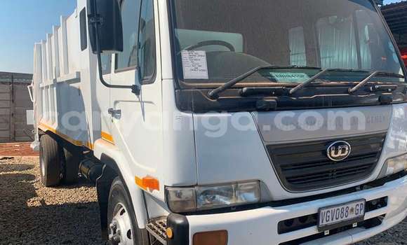 Buy Used Nissan UD White Truck in Blantyre in Malawi