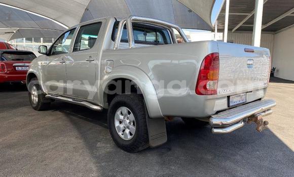 Buy Used Toyota Hilux Silver Car in Import - Dubai in Malawi Buy Used Toyota Hilux Silver Car in Import - Dubai in Malawi