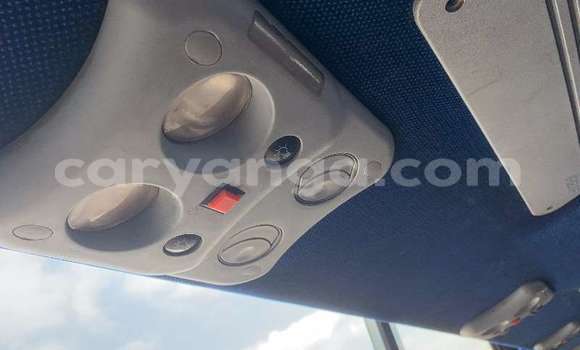 Nunua Ilio tumika Man Silent White Lori ndani ya Blantyre nchini Malawi Nunua Ilio tumika Man Silent White Lori ndani ya Blantyre nchini Malawi