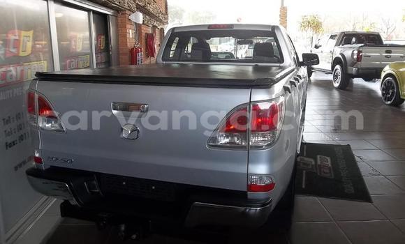 Buy Used Mazda BT-50 Silver Car in Import - Dubai in Malawi Buy Used Mazda BT-50 Silver Car in Import - Dubai in Malawi