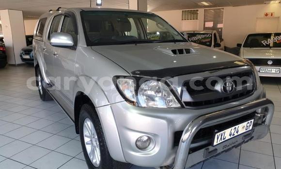 Nunua Ilio tumika Toyota Hilux Silver Gari ndani ya Blantyre nchini Malawi Nunua Ilio tumika Toyota Hilux Silver Gari ndani ya Blantyre nchini Malawi