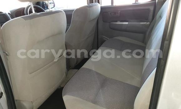 Nunua Ilio tumika Toyota Hilux Silver Gari ndani ya Blantyre nchini Malawi Nunua Ilio tumika Toyota Hilux Silver Gari ndani ya Blantyre nchini Malawi