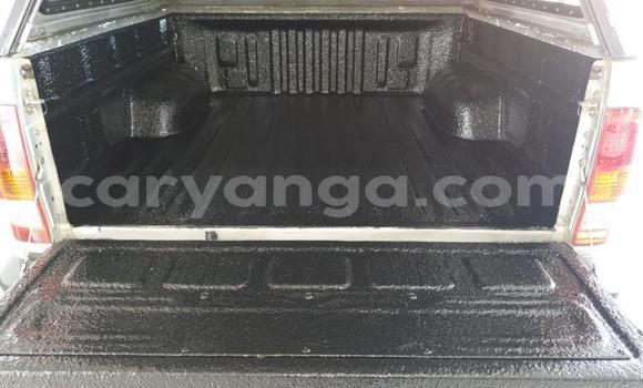 Nunua Ilio tumika Toyota Hilux Silver Gari ndani ya Blantyre nchini Malawi Nunua Ilio tumika Toyota Hilux Silver Gari ndani ya Blantyre nchini Malawi