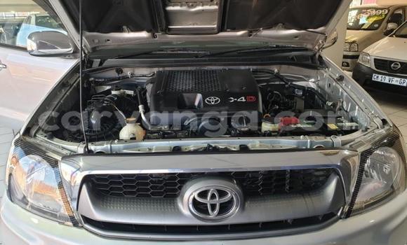 Nunua Ilio tumika Toyota Hilux Silver Gari ndani ya Blantyre nchini Malawi Nunua Ilio tumika Toyota Hilux Silver Gari ndani ya Blantyre nchini Malawi