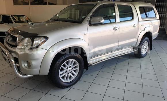 Nunua Ilio tumika Toyota Hilux Silver Gari ndani ya Blantyre nchini Malawi Nunua Ilio tumika Toyota Hilux Silver Gari ndani ya Blantyre nchini Malawi
