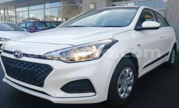 Buy Used Hyundai i20 White Car in Lilongwe in Malawi Buy Used Hyundai i20 White Car in Lilongwe in Malawi