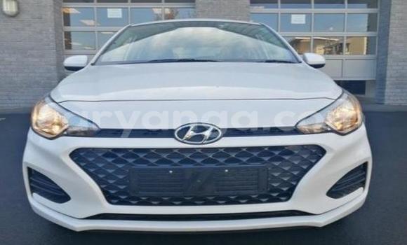 Buy Used Hyundai i20 White Car in Lilongwe in Malawi Buy Used Hyundai i20 White Car in Lilongwe in Malawi