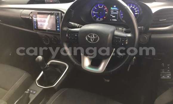 Buy Used Toyota Hilux White Car in Lilongwe in Malawi Buy Used Toyota Hilux White Car in Lilongwe in Malawi