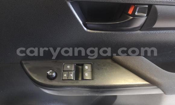 Buy Used Toyota Hilux White Car in Import - Dubai in Malawi Buy Used Toyota Hilux White Car in Import - Dubai in Malawi