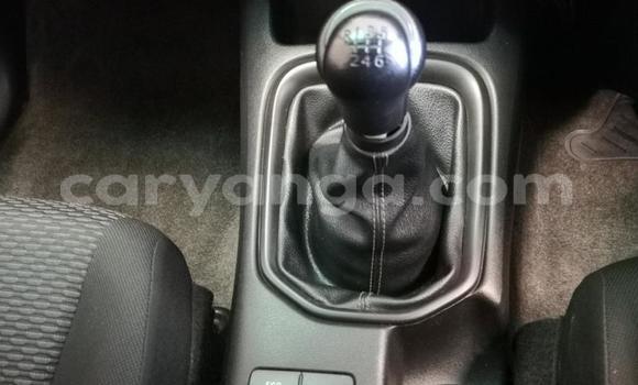 Buy Used Toyota Hilux White Car in Import - Dubai in Malawi Buy Used Toyota Hilux White Car in Import - Dubai in Malawi