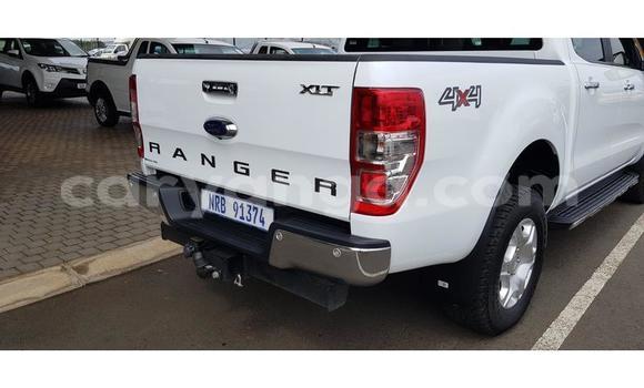 Nunua Ilio tumika Ford Ranger White Gari ndani ya Blantyre nchini Malawi Nunua Ilio tumika Ford Ranger White Gari ndani ya Blantyre nchini Malawi