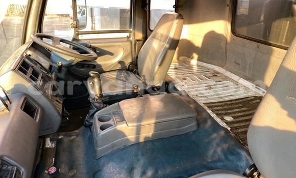 Buy Used Nissan UD White Truck in Livingstonia in Karonga Buy Used Nissan UD White Truck in Livingstonia in Karonga