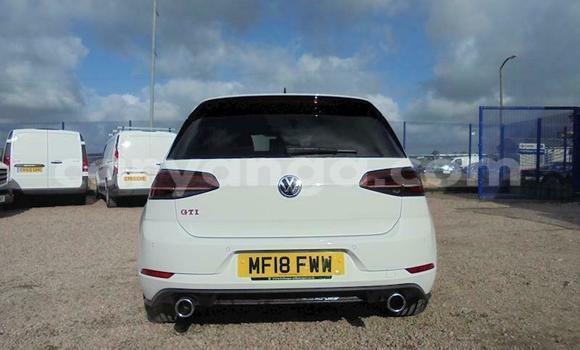 Nunua Mpya Volkswagen Golf GTI White Gari ndani ya Karonga nchini Malawi Nunua Mpya Volkswagen Golf GTI White Gari ndani ya Karonga nchini Malawi