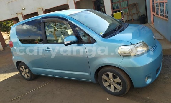 Buy Used Toyota Porte Blue Car in Lilongwe in Malawi Buy Used Toyota Porte Blue Car in Lilongwe in Malawi