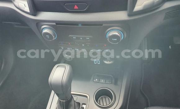 Nunua Ilio tumika Ford Everest White Gari ndani ya Blantyre nchini Malawi Nunua Ilio tumika Ford Everest White Gari ndani ya Blantyre nchini Malawi