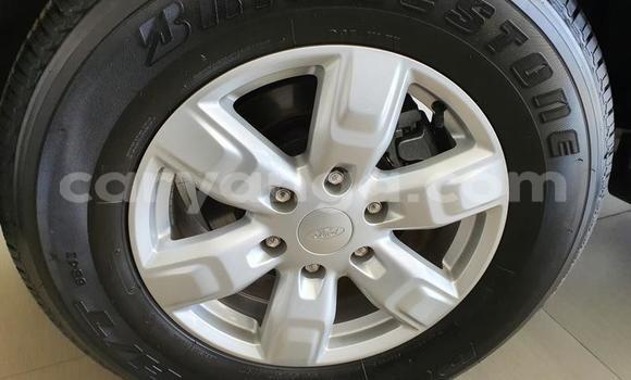 Nunua Ilio tumika Ford Everest White Gari ndani ya Blantyre nchini Malawi Nunua Ilio tumika Ford Everest White Gari ndani ya Blantyre nchini Malawi