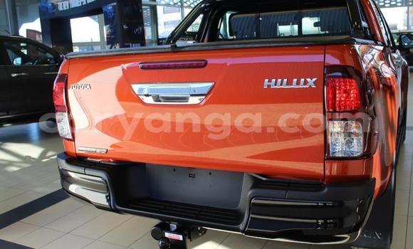Nunua Ilio tumika Toyota Hilux Red Gari ndani ya Blantyre nchini Malawi Nunua Ilio tumika Toyota Hilux Red Gari ndani ya Blantyre nchini Malawi