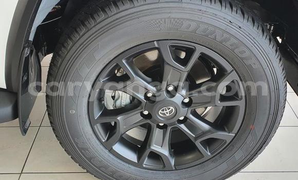 Nunua Ilio tumika Toyota Fortuner White Gari ndani ya Blantyre nchini Malawi Nunua Ilio tumika Toyota Fortuner White Gari ndani ya Blantyre nchini Malawi