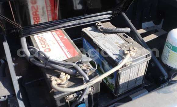 Nunua Ilio tumika Mercedes‒Benz 2628 Silver Lori ndani ya Blantyre nchini Malawi Nunua Ilio tumika Mercedes‒Benz 2628 Silver Lori ndani ya Blantyre nchini Malawi