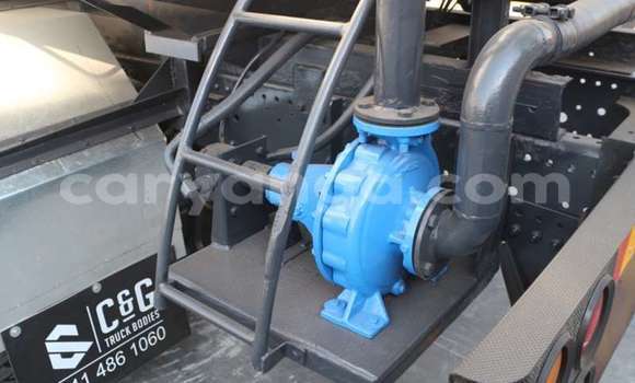 Nunua Ilio tumika Mercedes‒Benz 2628 Silver Lori ndani ya Blantyre nchini Malawi Nunua Ilio tumika Mercedes‒Benz 2628 Silver Lori ndani ya Blantyre nchini Malawi