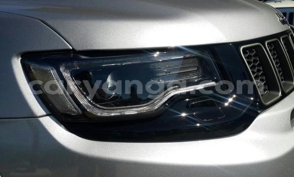 Nunua Ilio tumika Jeep Cherokee Silver Gari ndani ya Blantyre nchini Malawi Nunua Ilio tumika Jeep Cherokee Silver Gari ndani ya Blantyre nchini Malawi