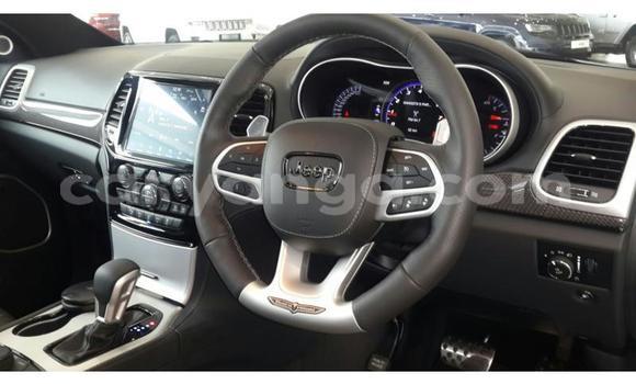 Nunua Ilio tumika Jeep Cherokee Silver Gari ndani ya Blantyre nchini Malawi Nunua Ilio tumika Jeep Cherokee Silver Gari ndani ya Blantyre nchini Malawi