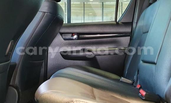 Buy Used Toyota Hilux Silver Car in Lilongwe in Malawi Buy Used Toyota Hilux Silver Car in Lilongwe in Malawi