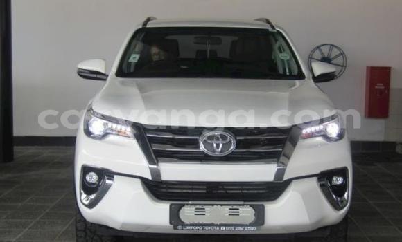 Buy Used Toyota Fortuner White Car in Lilongwe in Malawi Buy Used Toyota Fortuner White Car in Lilongwe in Malawi