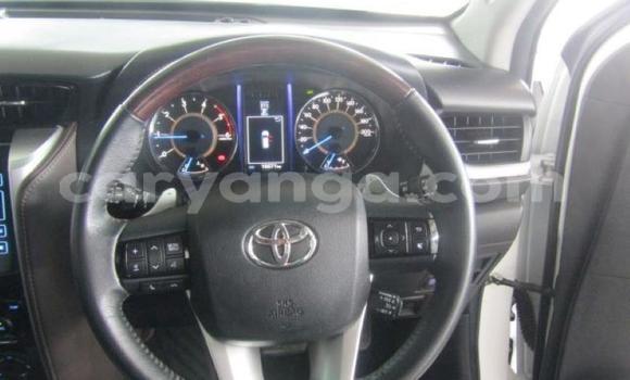 Buy Used Toyota Fortuner White Car in Lilongwe in Malawi Buy Used Toyota Fortuner White Car in Lilongwe in Malawi