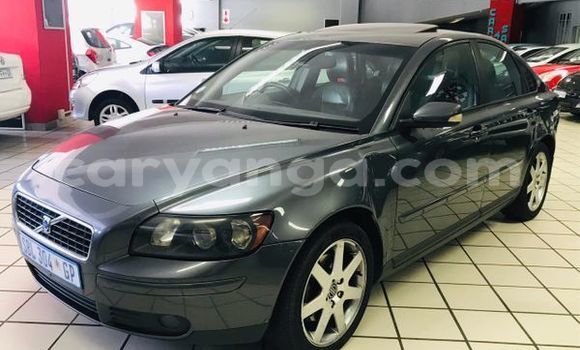 Buy Used Volvo S40 Silver Car in Blantyre in Malawi