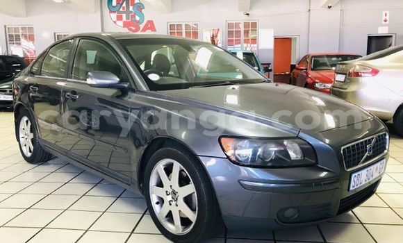 Buy Used Volvo S40 Silver Car in Blantyre in Malawi Buy Used Volvo S40 Silver Car in Blantyre in Malawi
