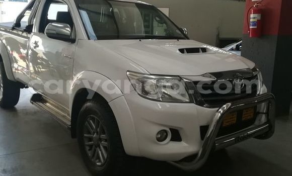 Buy Used Toyota Hilux White Car in Blantyre in Malawi Buy Used Toyota Hilux White Car in Blantyre in Malawi