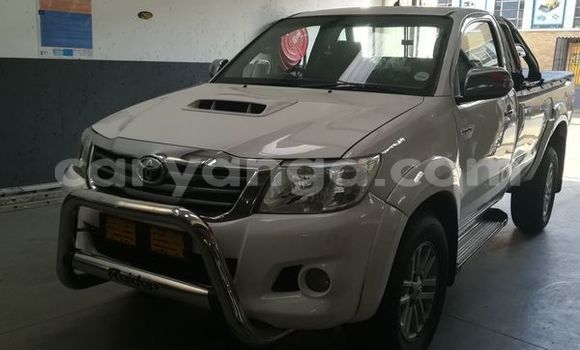 Buy Used Toyota Hilux White Car in Blantyre in Malawi Buy Used Toyota Hilux White Car in Blantyre in Malawi